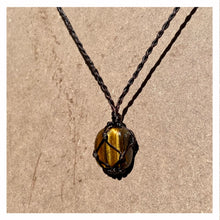 Load image into Gallery viewer, Tigers Eye Necklace