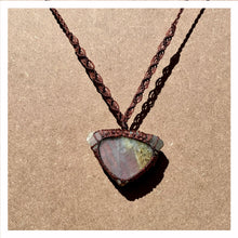 Load image into Gallery viewer, Labradorite Adjustable Necklace