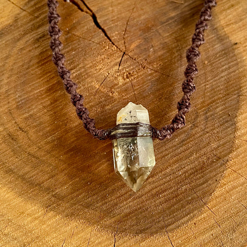 Hermiker Diamond on Brown Hemp
