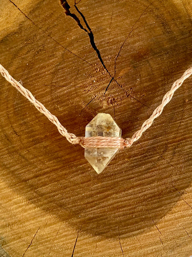 Hermiker Diamond on Peach Hemp